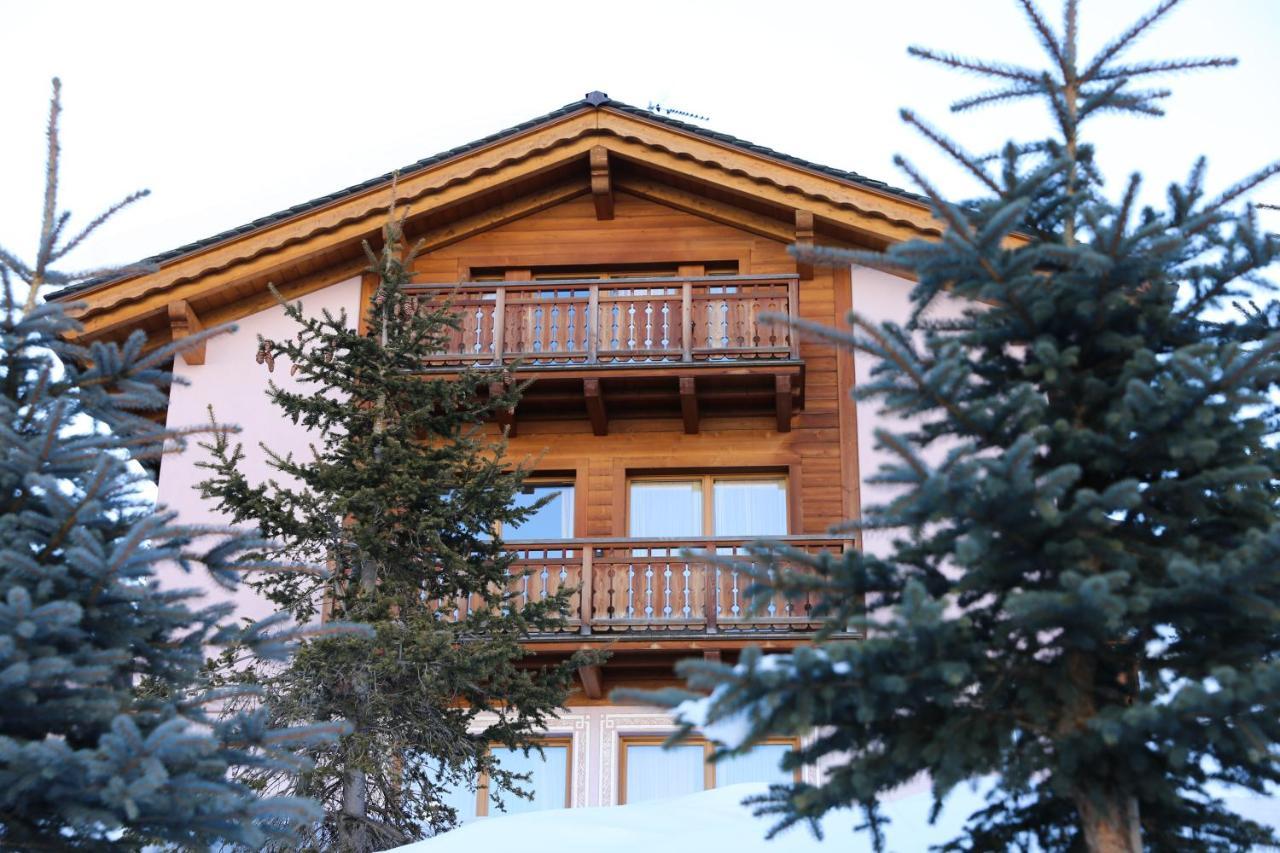 Chalet Teola Livigno Kültér fotó
